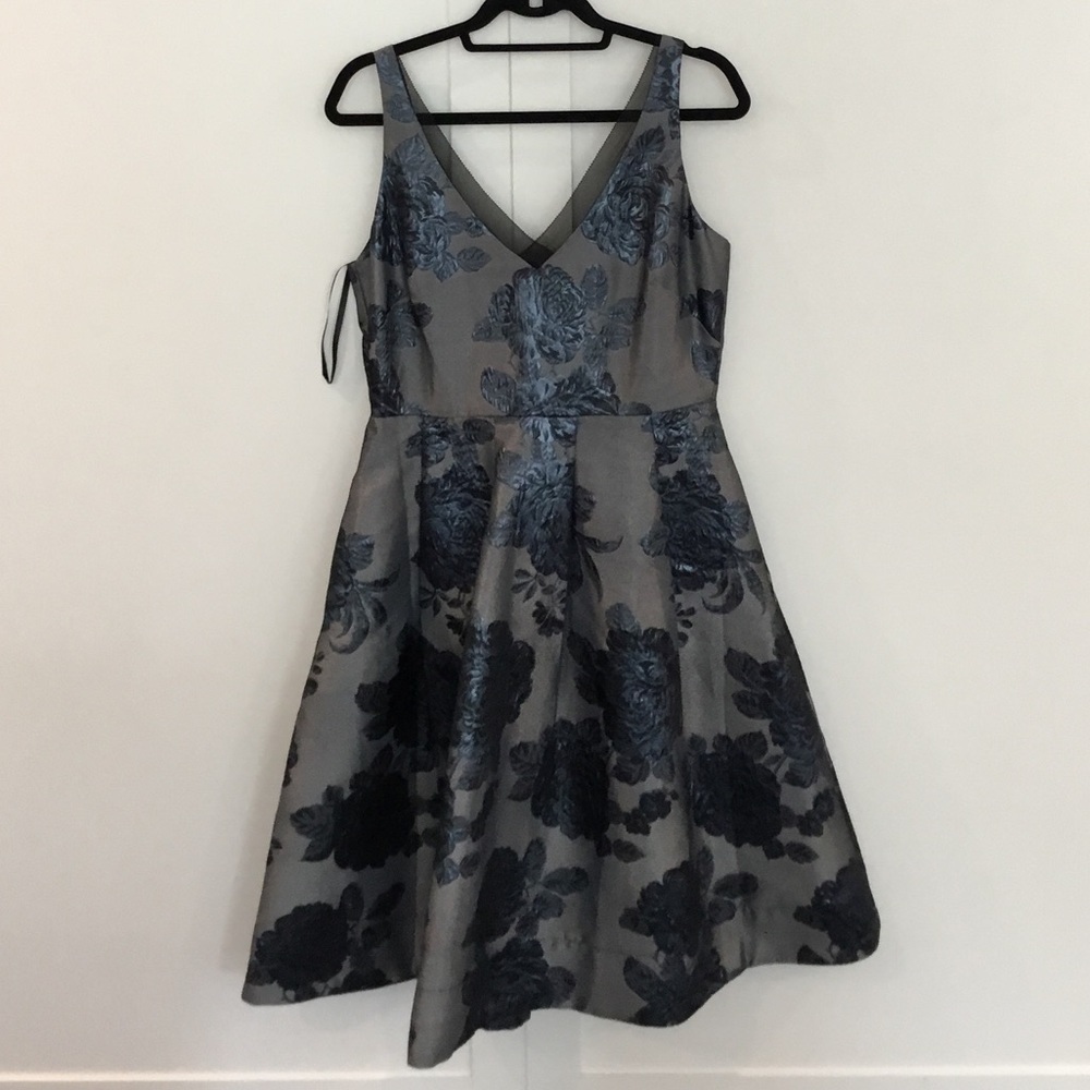 White House Black Market, Grey Dress with Blue Flower Print Size 10